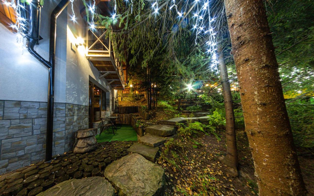 Karpatska Villa マイコリチン エクステリア 写真